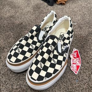 Vans checkered platforms